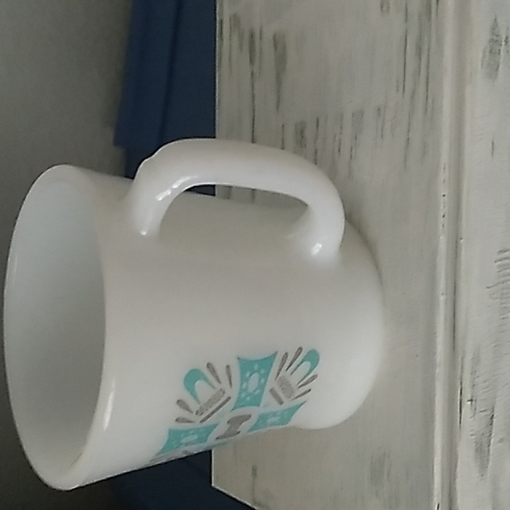 Vintage Blue Heaven milkglass coffee mug circa 1960's - Picture 3 of 9